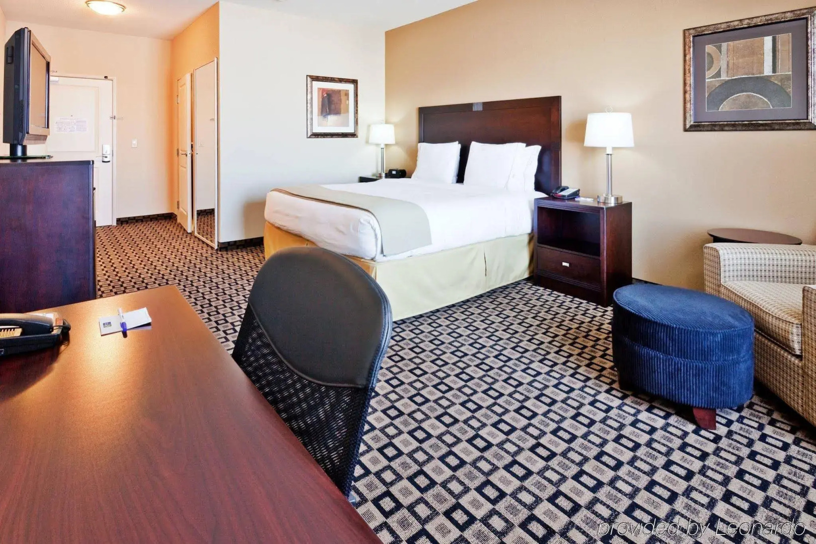 Holiday Inn Express Hotel & Suites Clovis