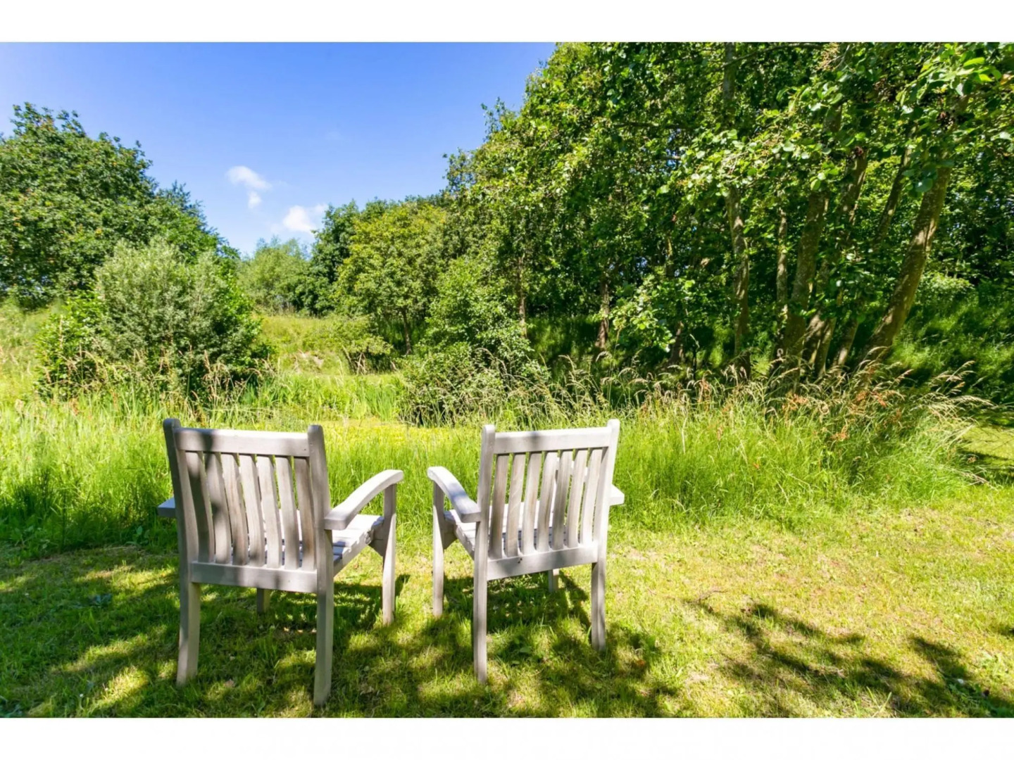 Charming 4-person Holiday Home in one of the Prettiest Spots of Ouddorp