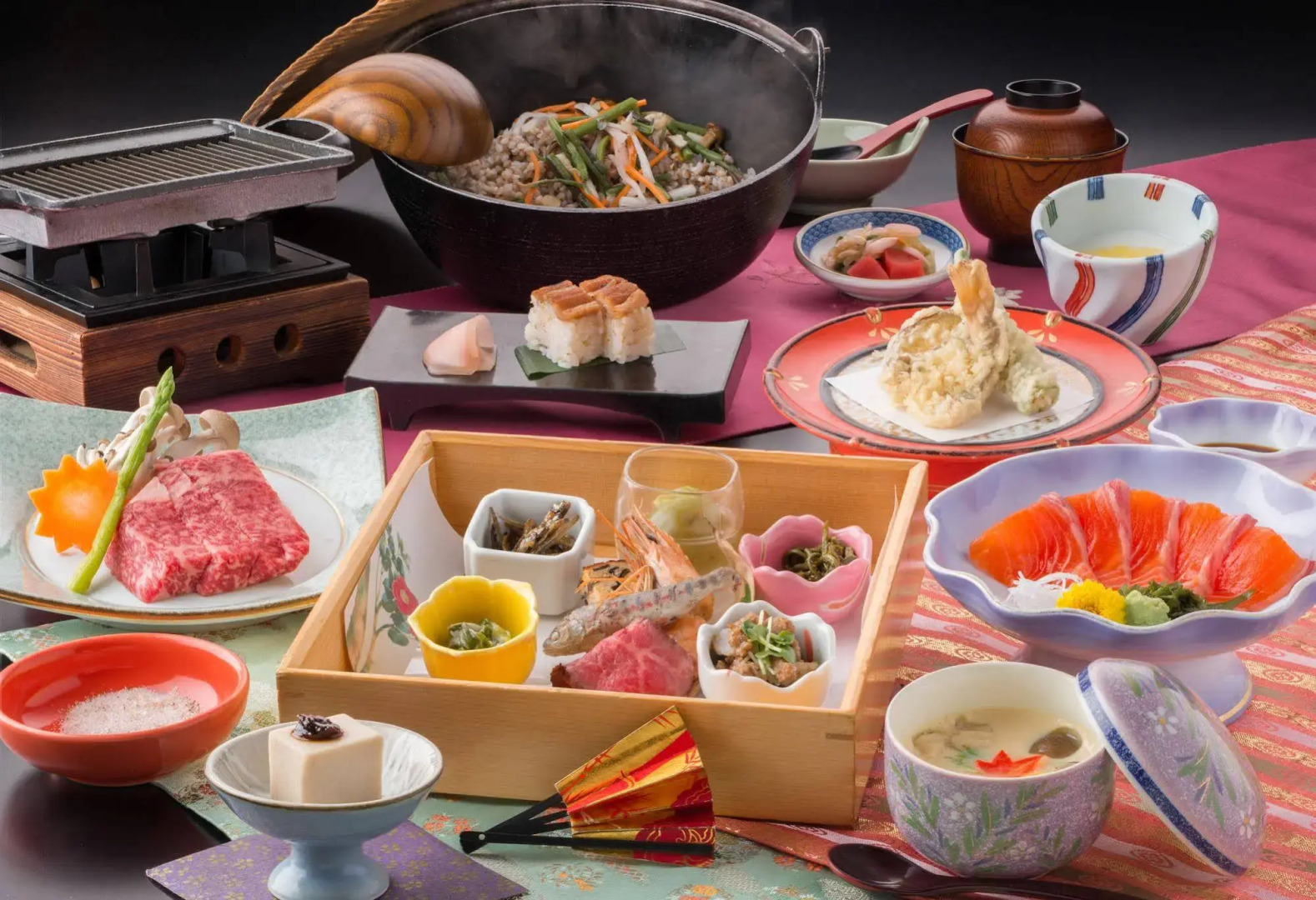 Okuhida Yakushi No Yu Honjin