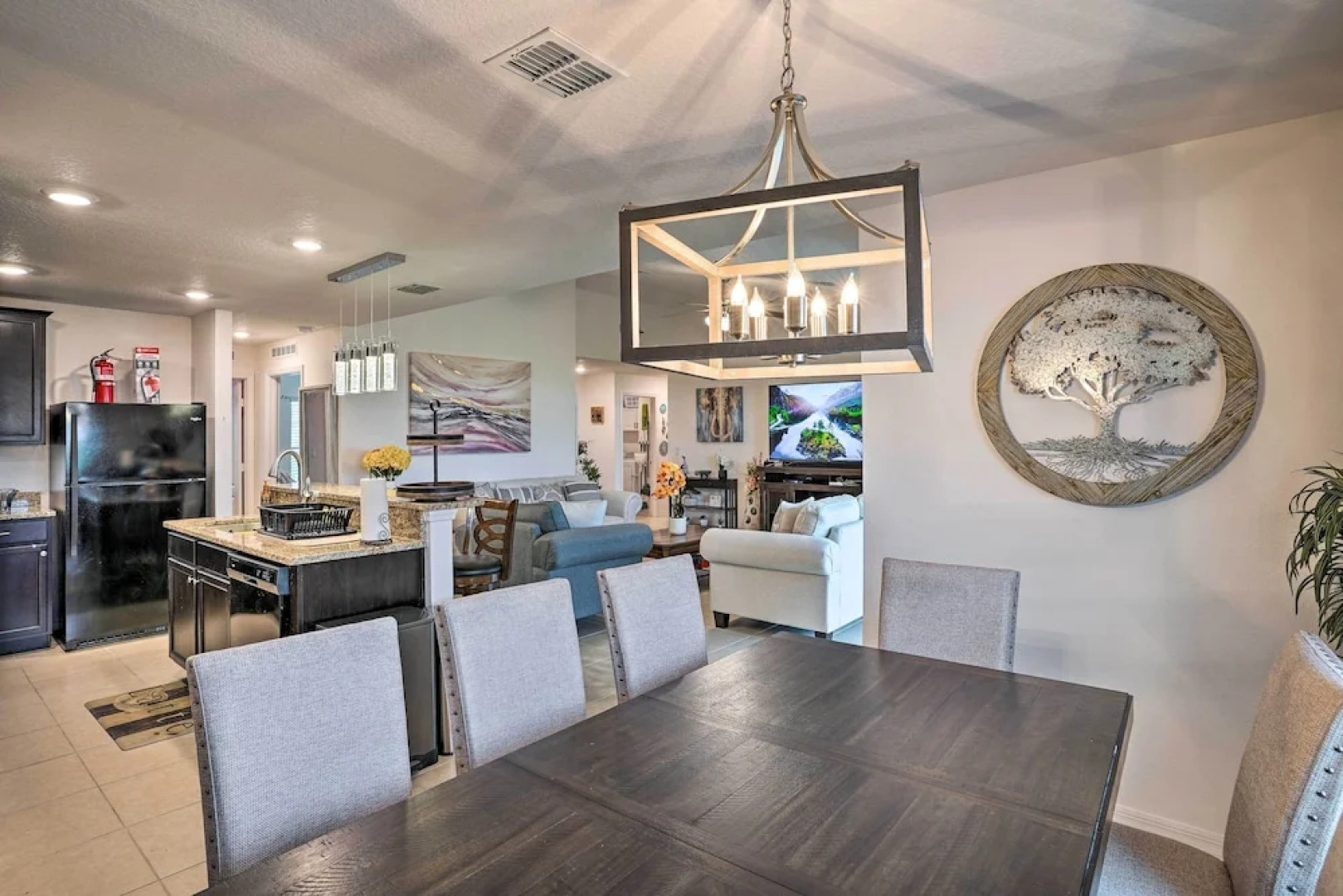 Charming Poinciana House w/ Patio: 30 Mi to Disney