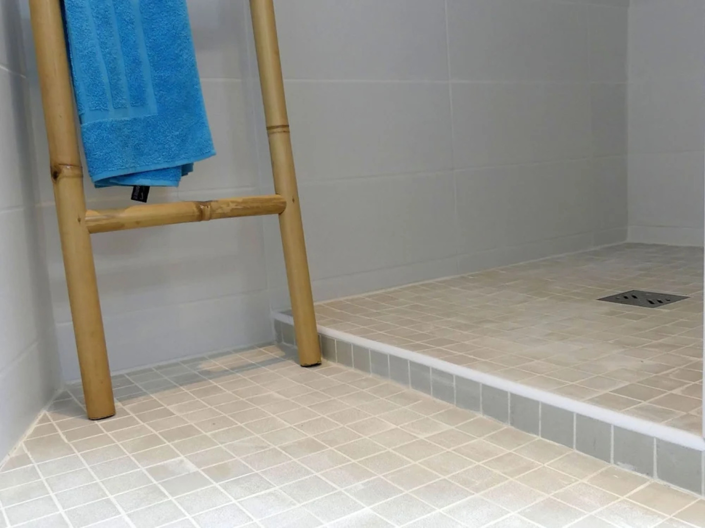 Nice House a Stone's Throw Away From the Strong Rocky Coast