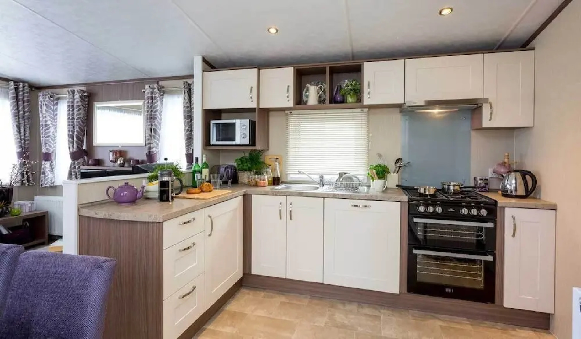 Bovisand Lodge Holiday Park, Beachside Location & Indoor Heated Pool