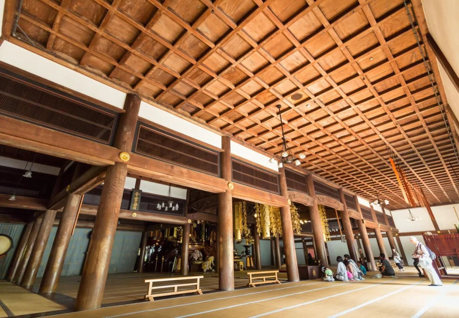 Shiramine Onsen Happo