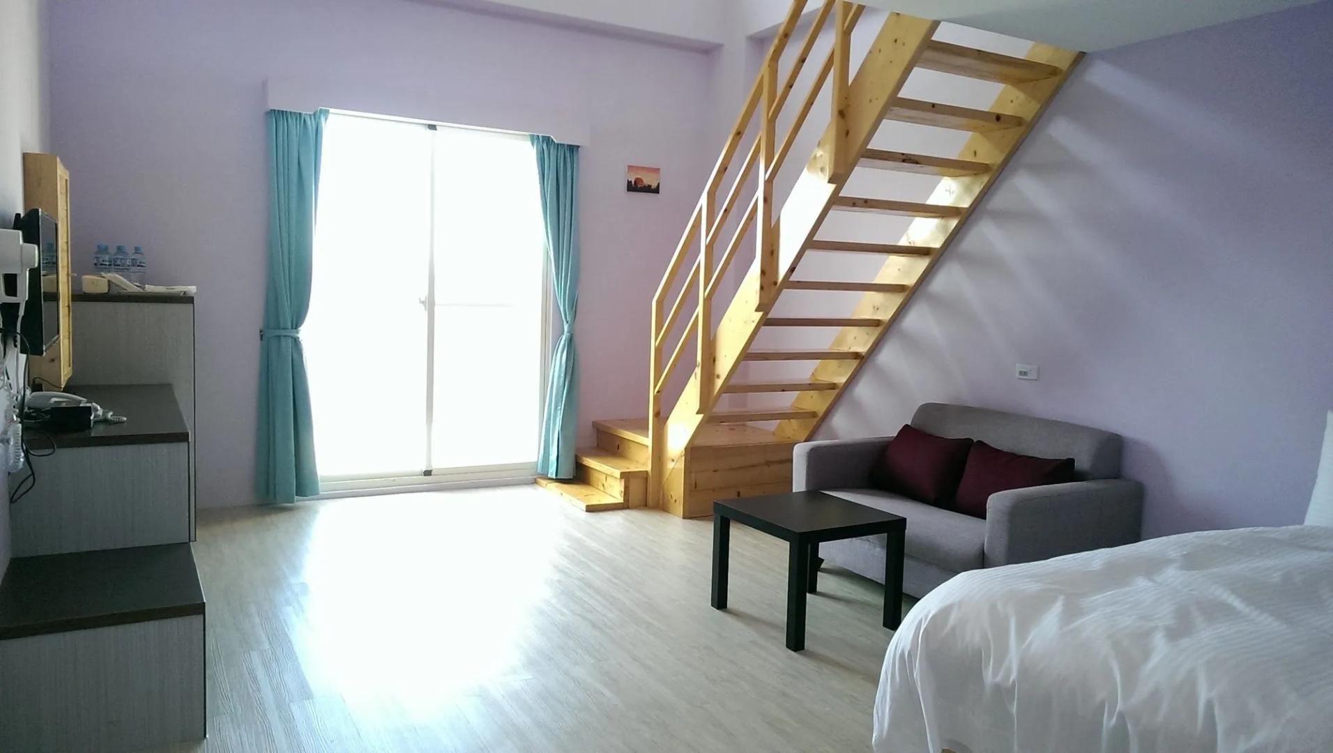Country Lane Hostel