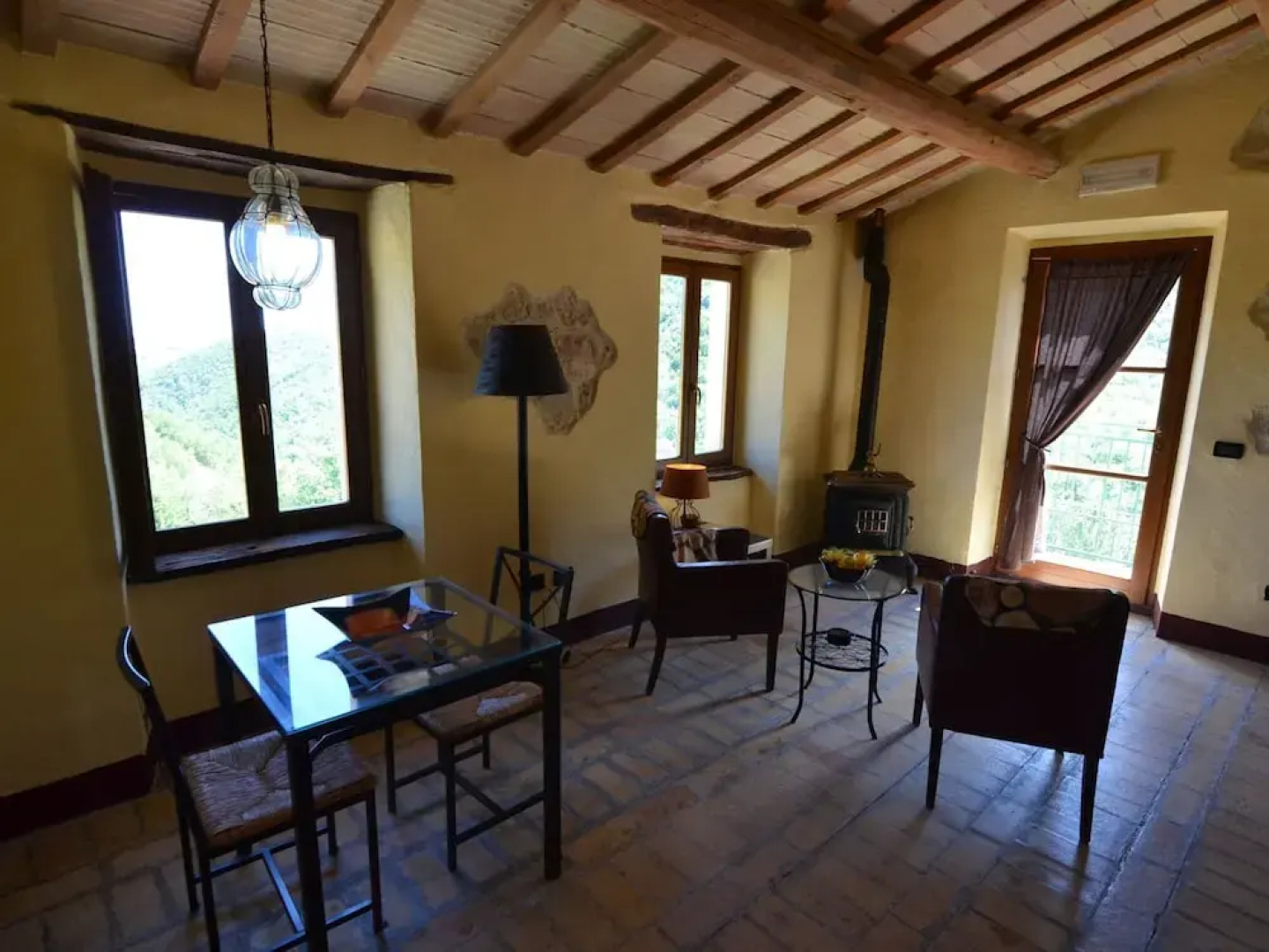 Countryside Cottage in Pergola