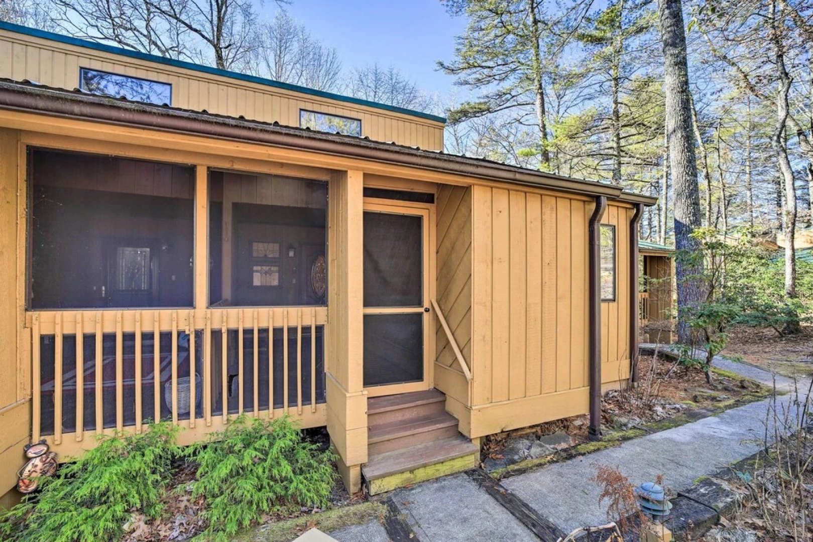 Sunny Sapphire Townhome w/ Resort Amenities!