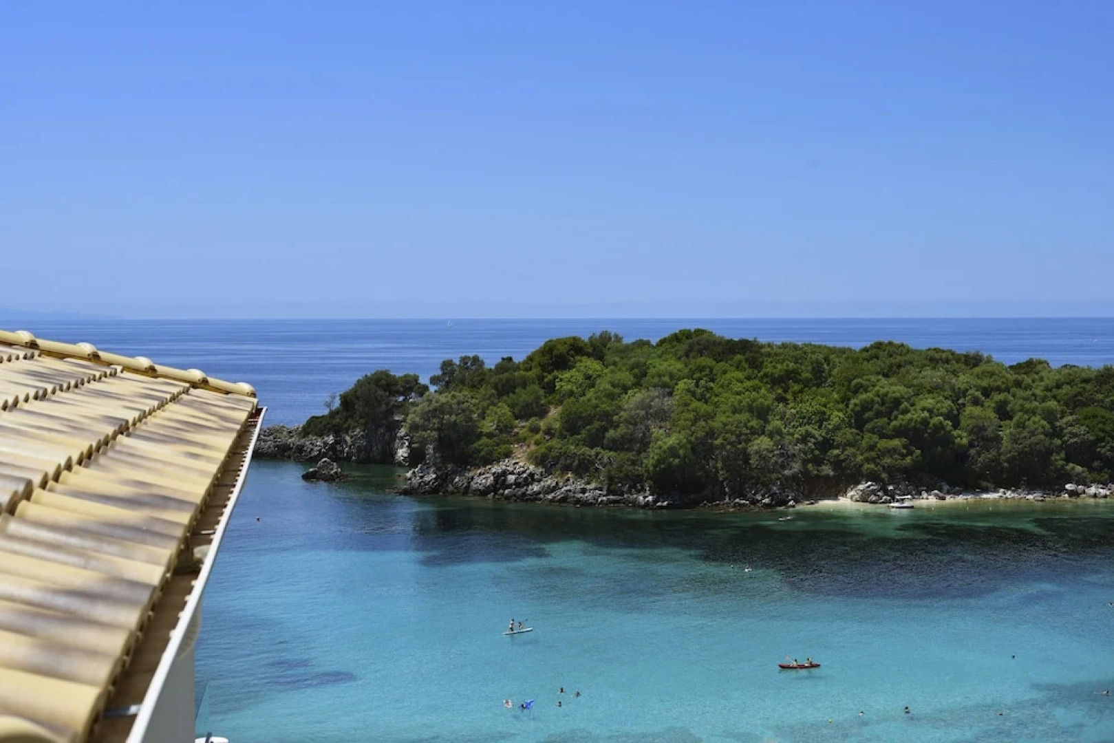 Prima Vista Beachfront Boutique Hotel