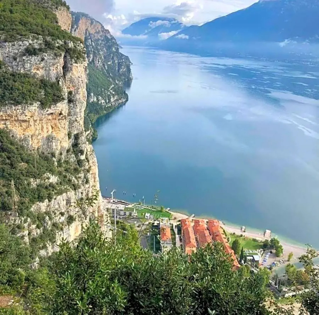 Antica Campione Rooms  Hostel