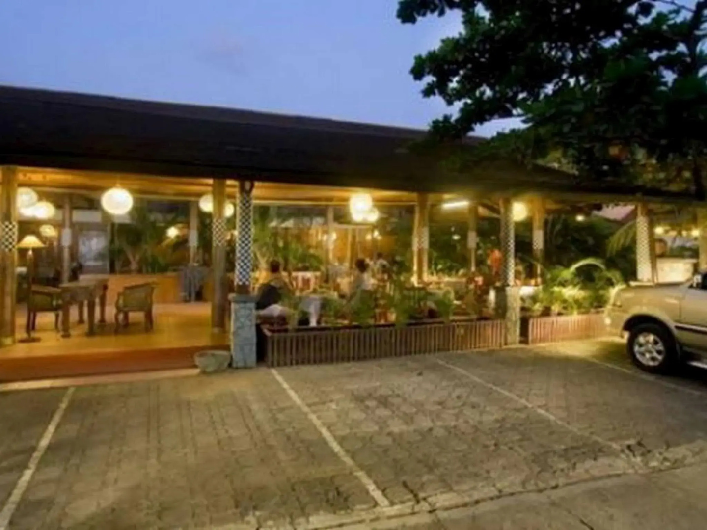 Nyiur Indah Beach Hotel