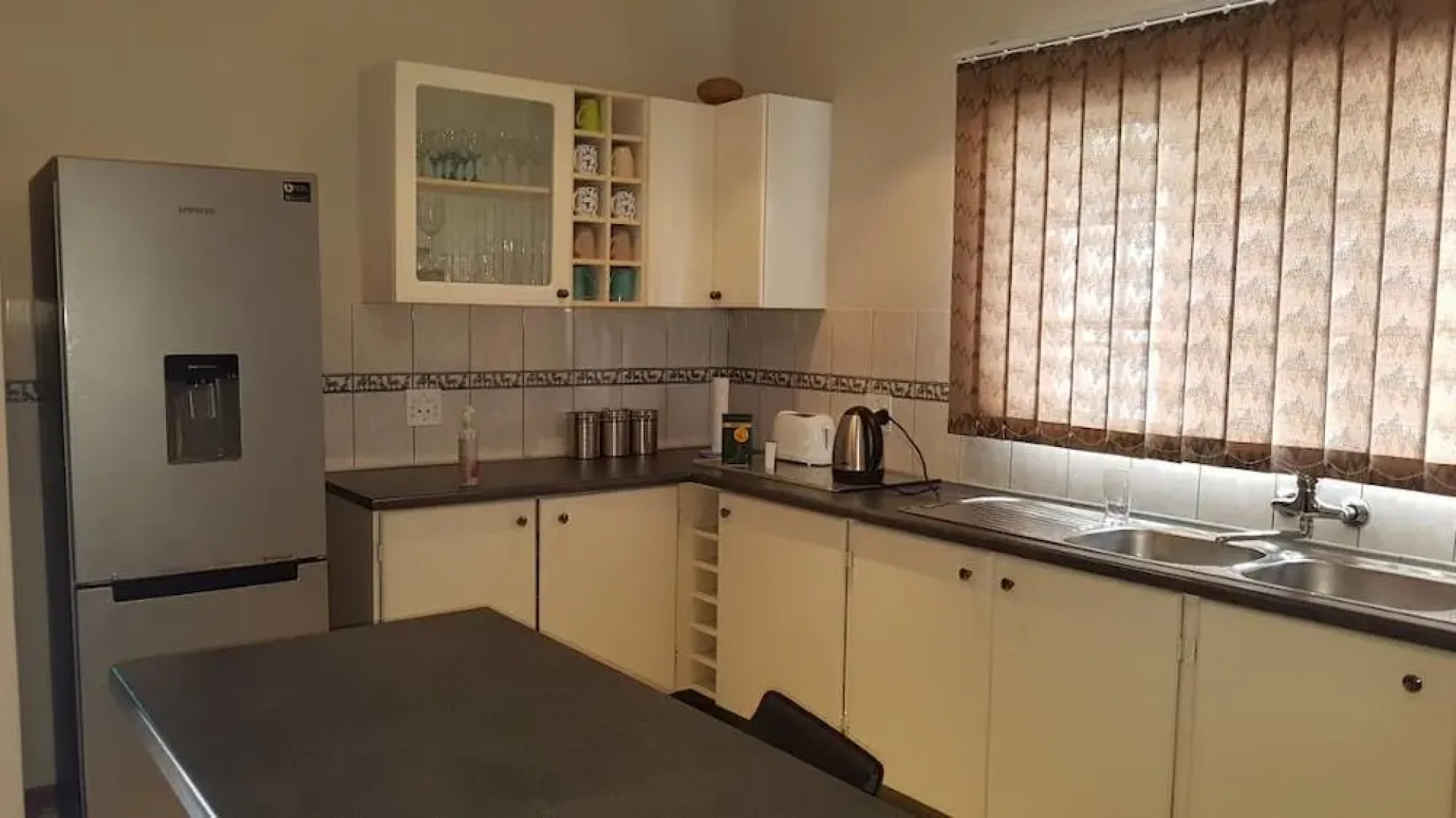 Green House BnB - 'Swiss German'