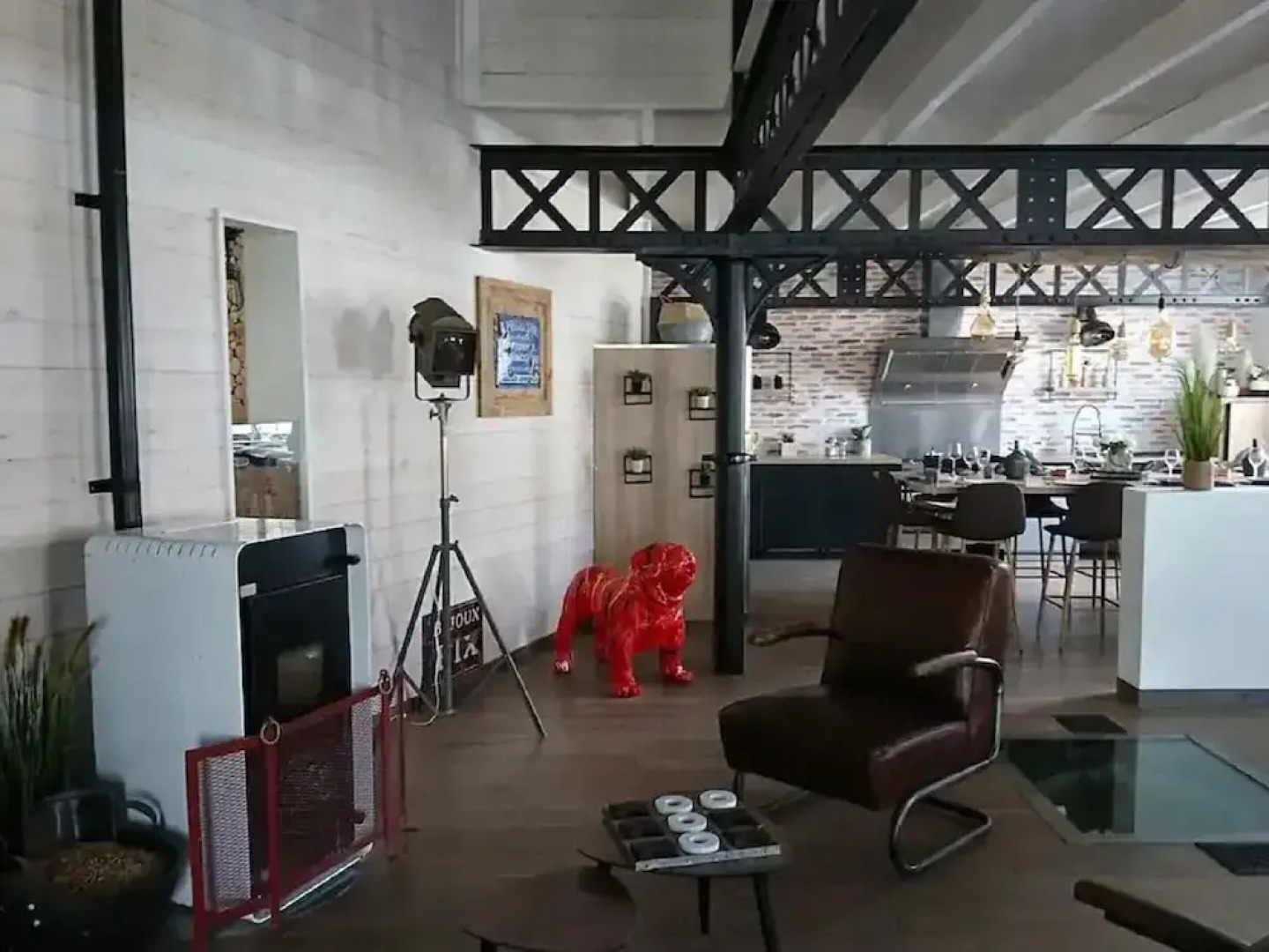 Majestic Villa in Nuaille-d'aunis With Sauna