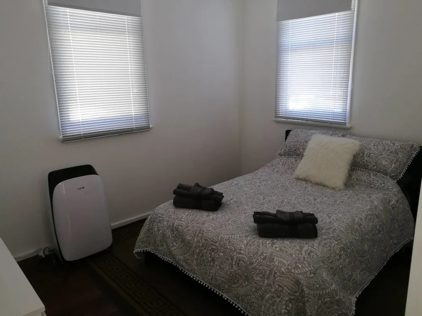 Lake Tyrrell Accommodation Sea Lake