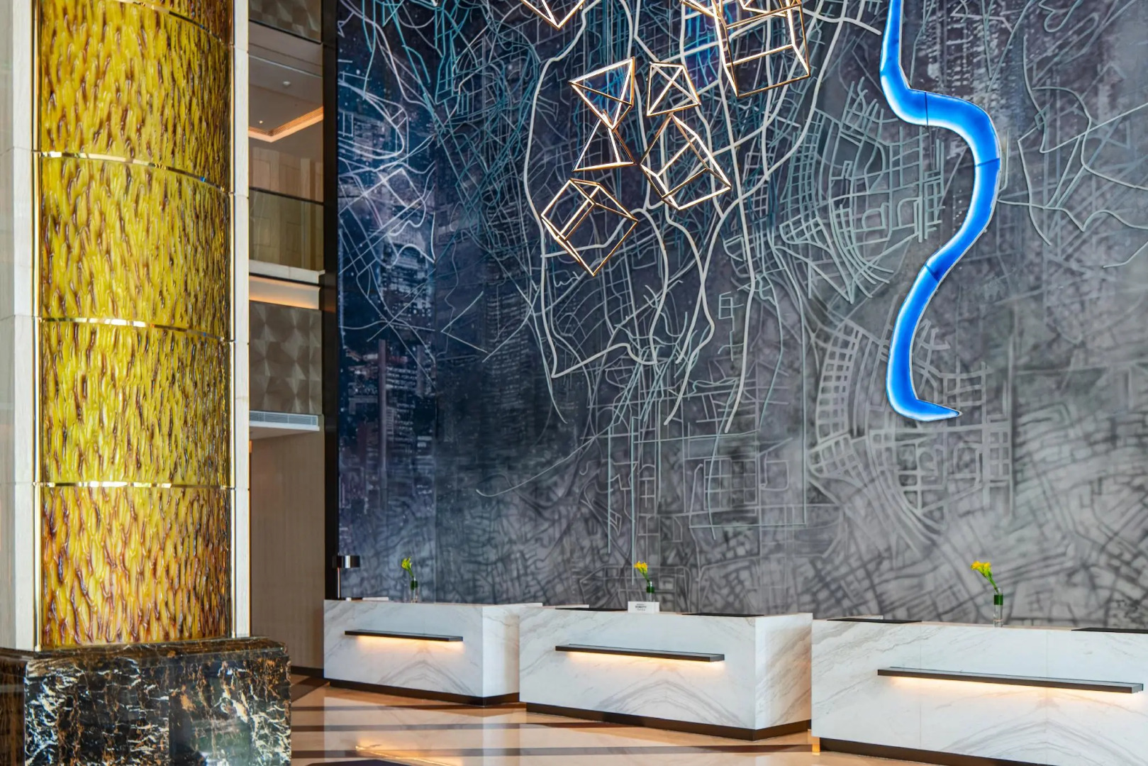 Renaissance Shenzhen Luohu Hotel