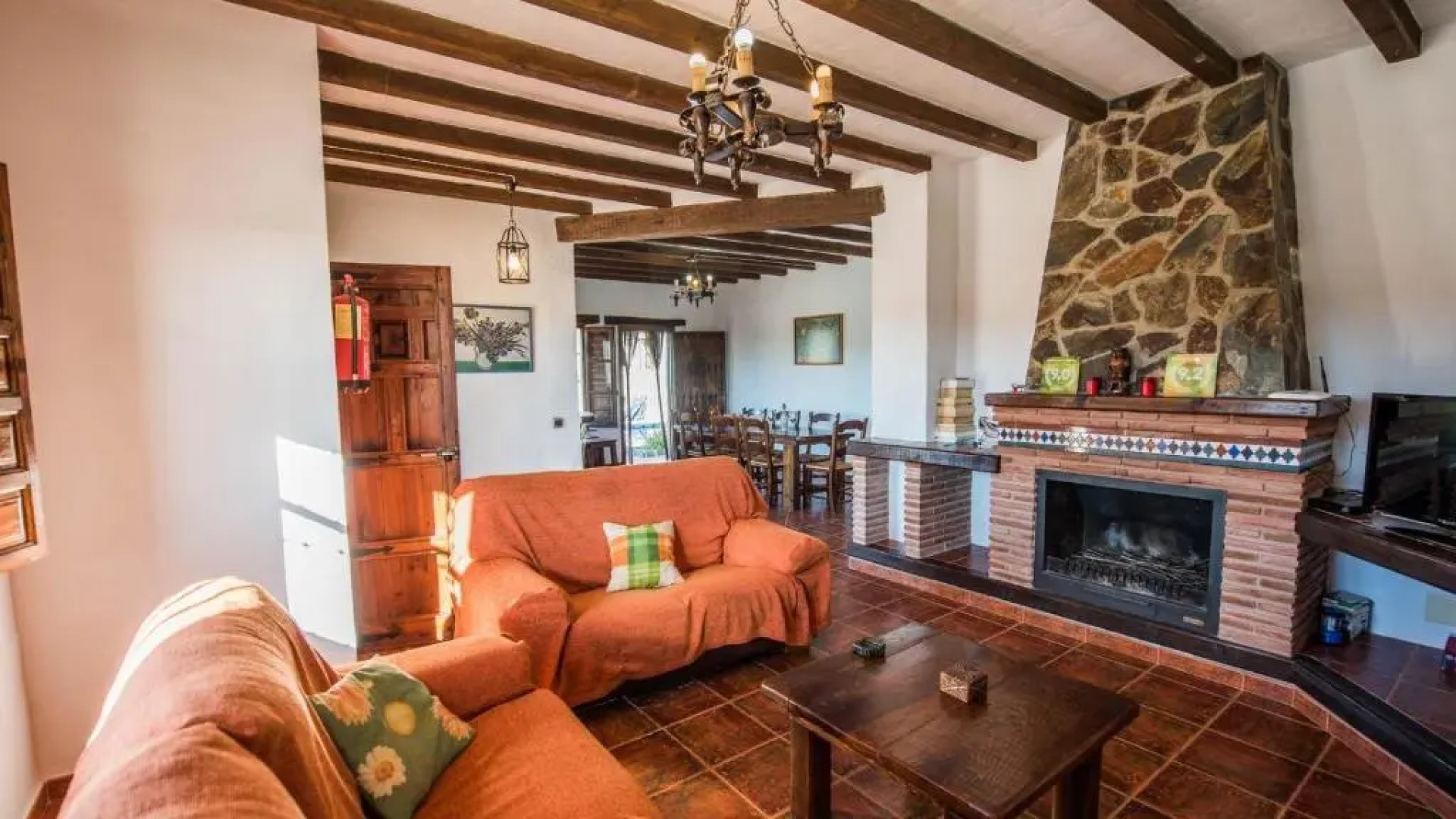 Casa Rosario Almachar by Ruralidays