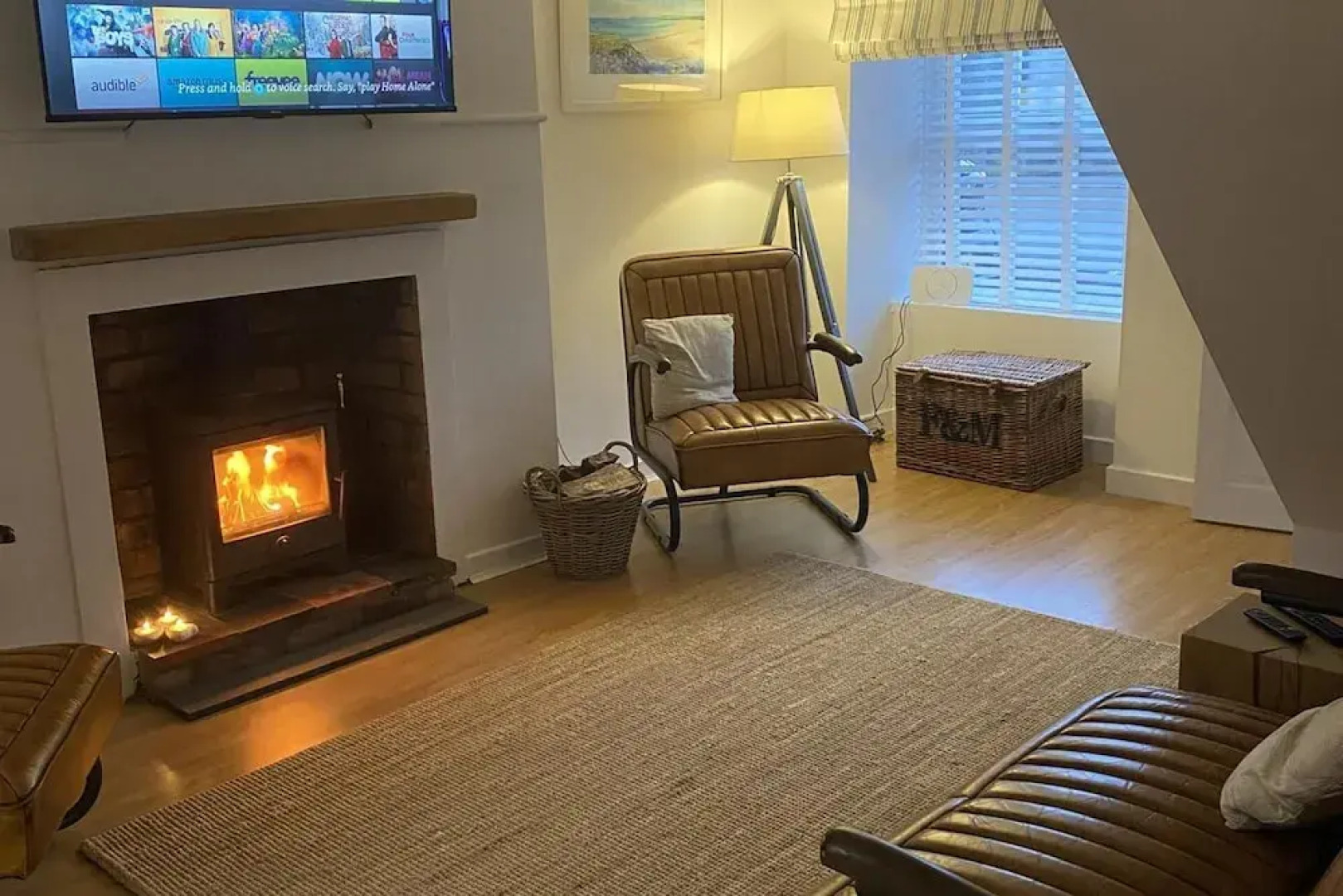 Anglesey Retreat - 2 Beds - Sleeps 3 - Parking