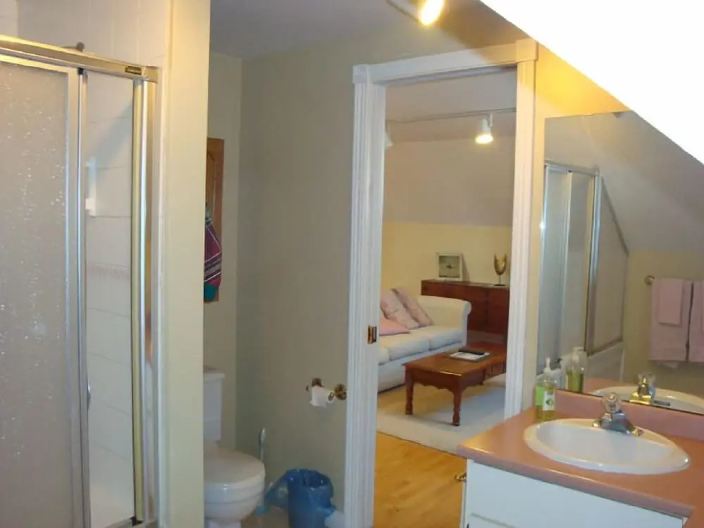 Downtown Bed And Breakfast