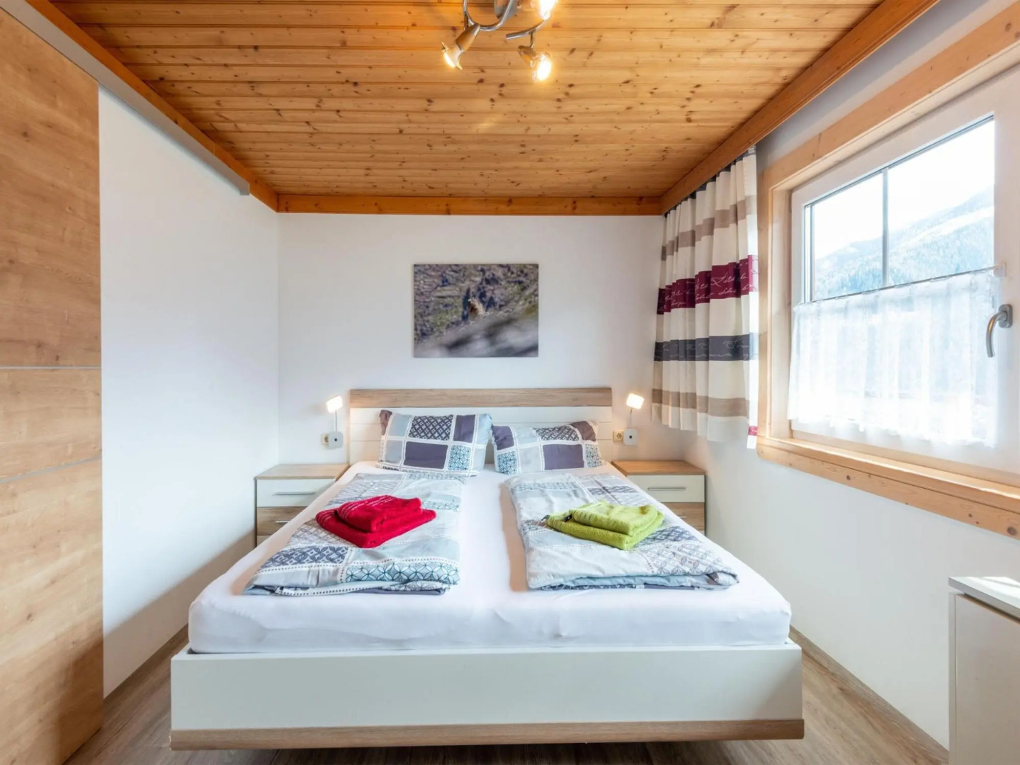 Romantic apartment in Bramberg with garden