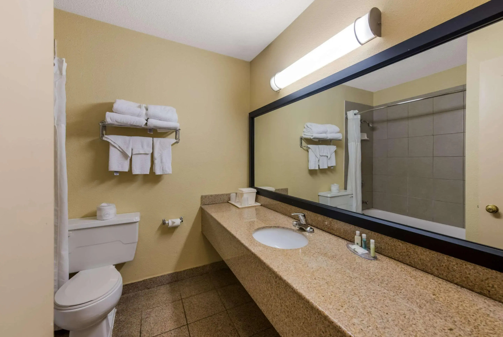 Quality Inn St. Louis Airport Hotel
