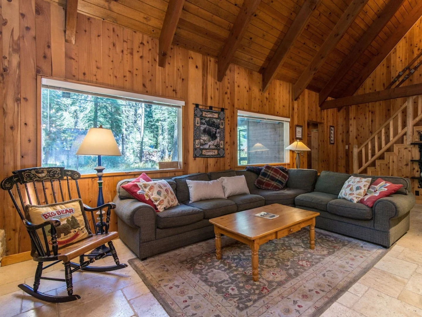 Grill - Walk to Beach