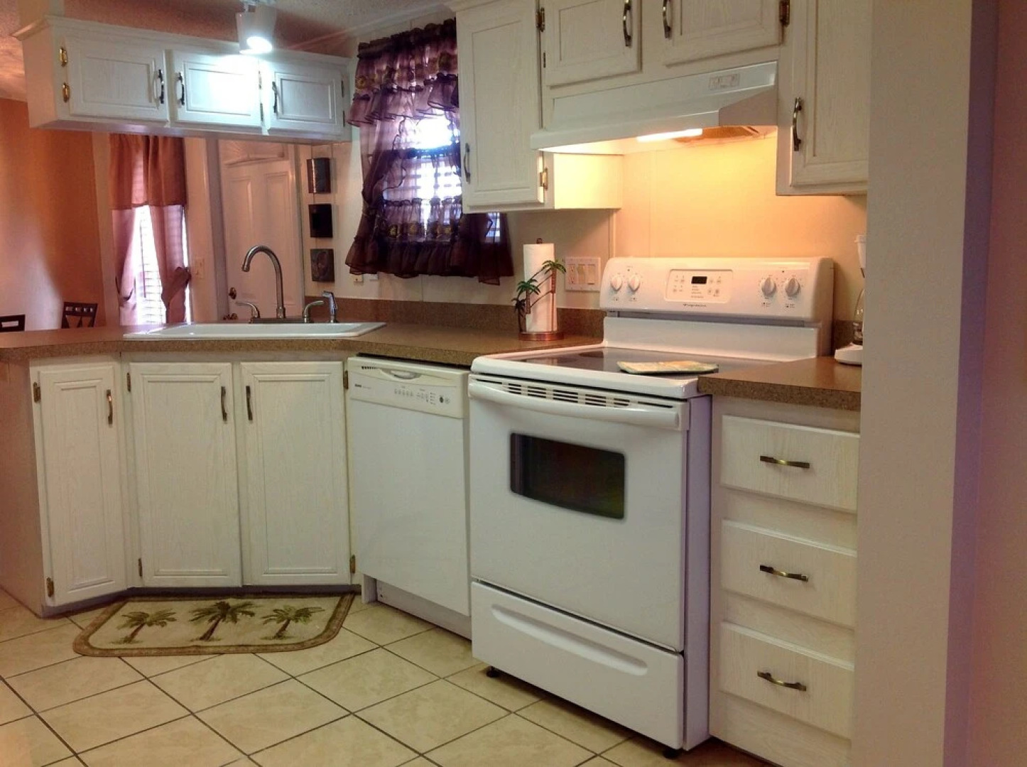 Bring Your Boat Direct Waterfront - Two Bedroom Home