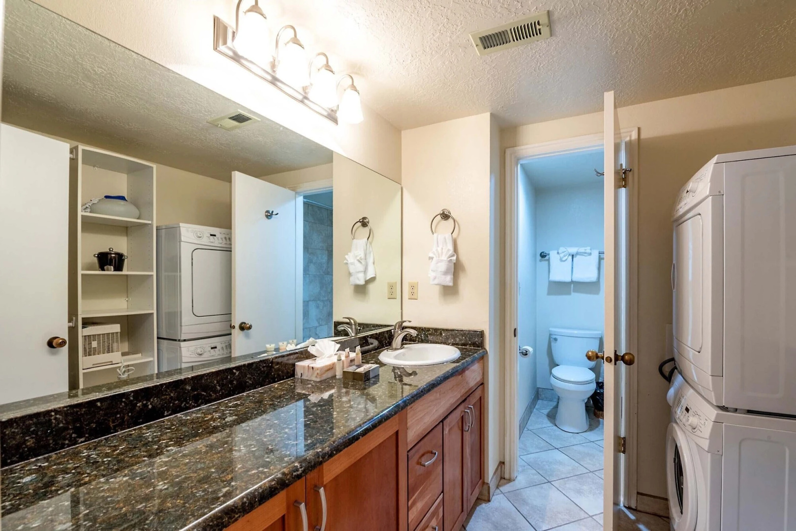 Shadow Ridge by All Seasons Resort Lodging