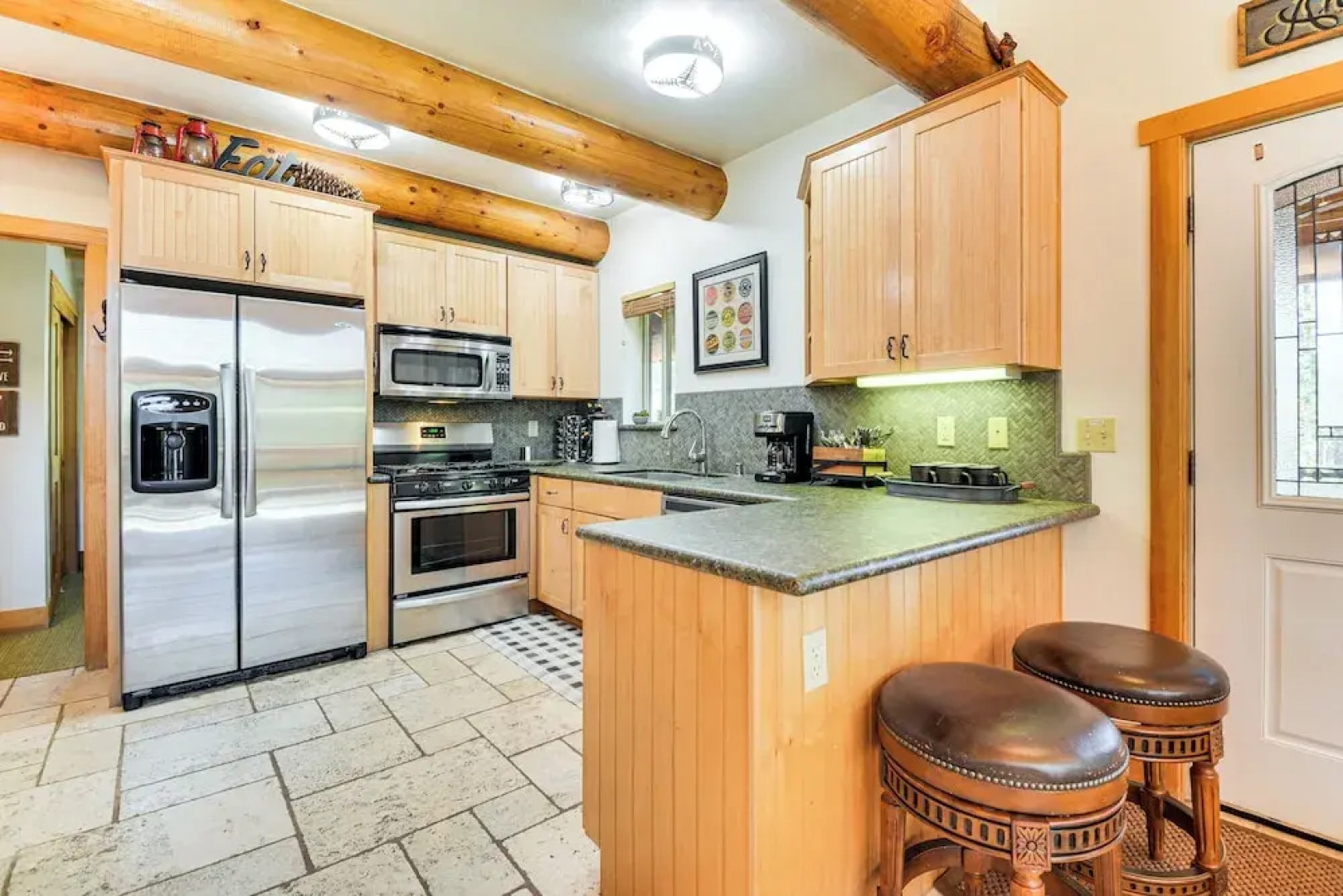 2 Cabins: Group & Family Getaway in Arnold!