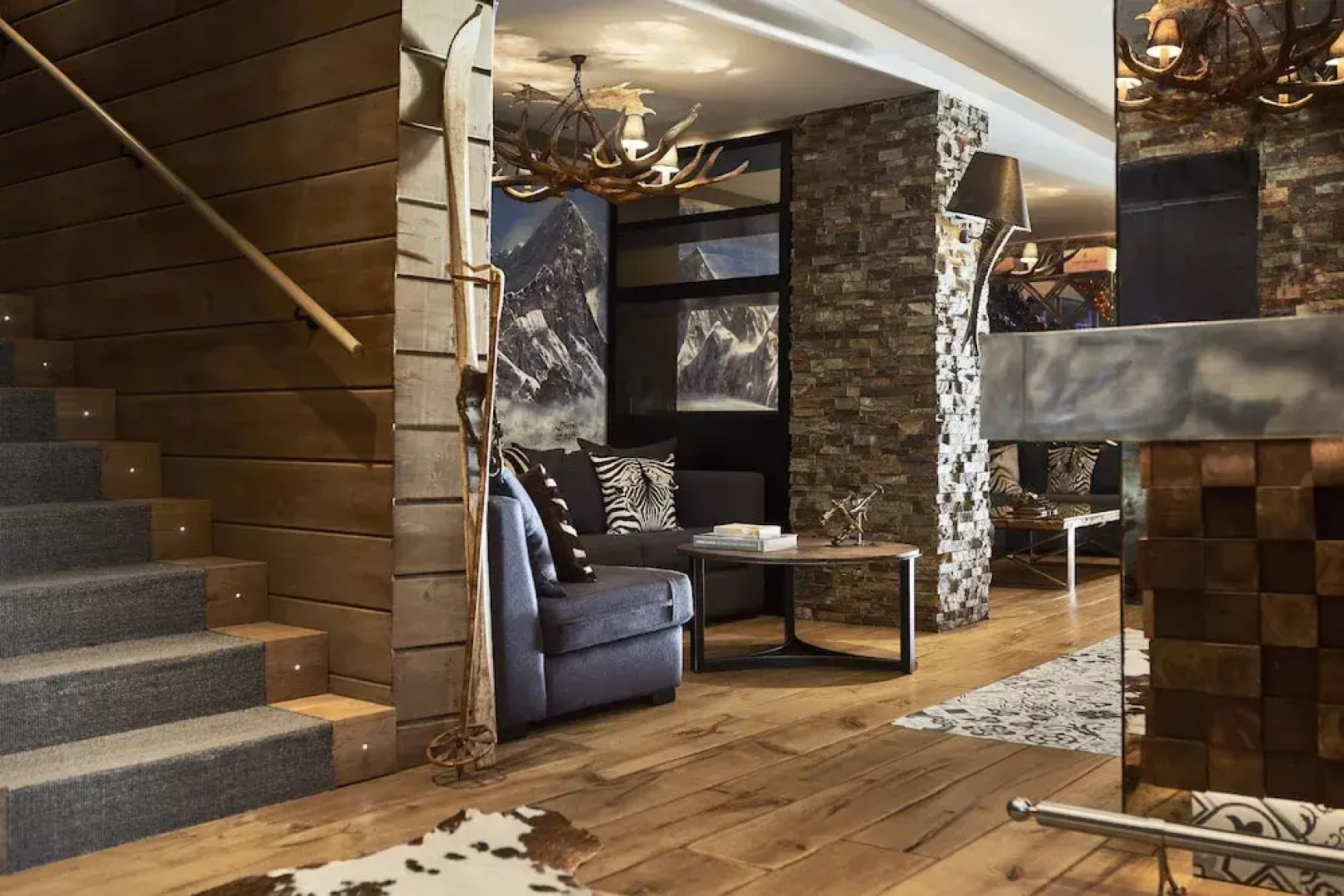 El Lodge Ski and Spa