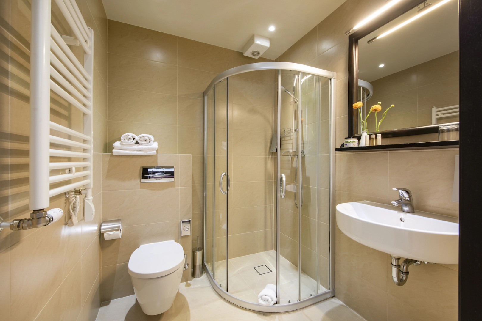 Отель Amberton Cathedral Square Вильнюс