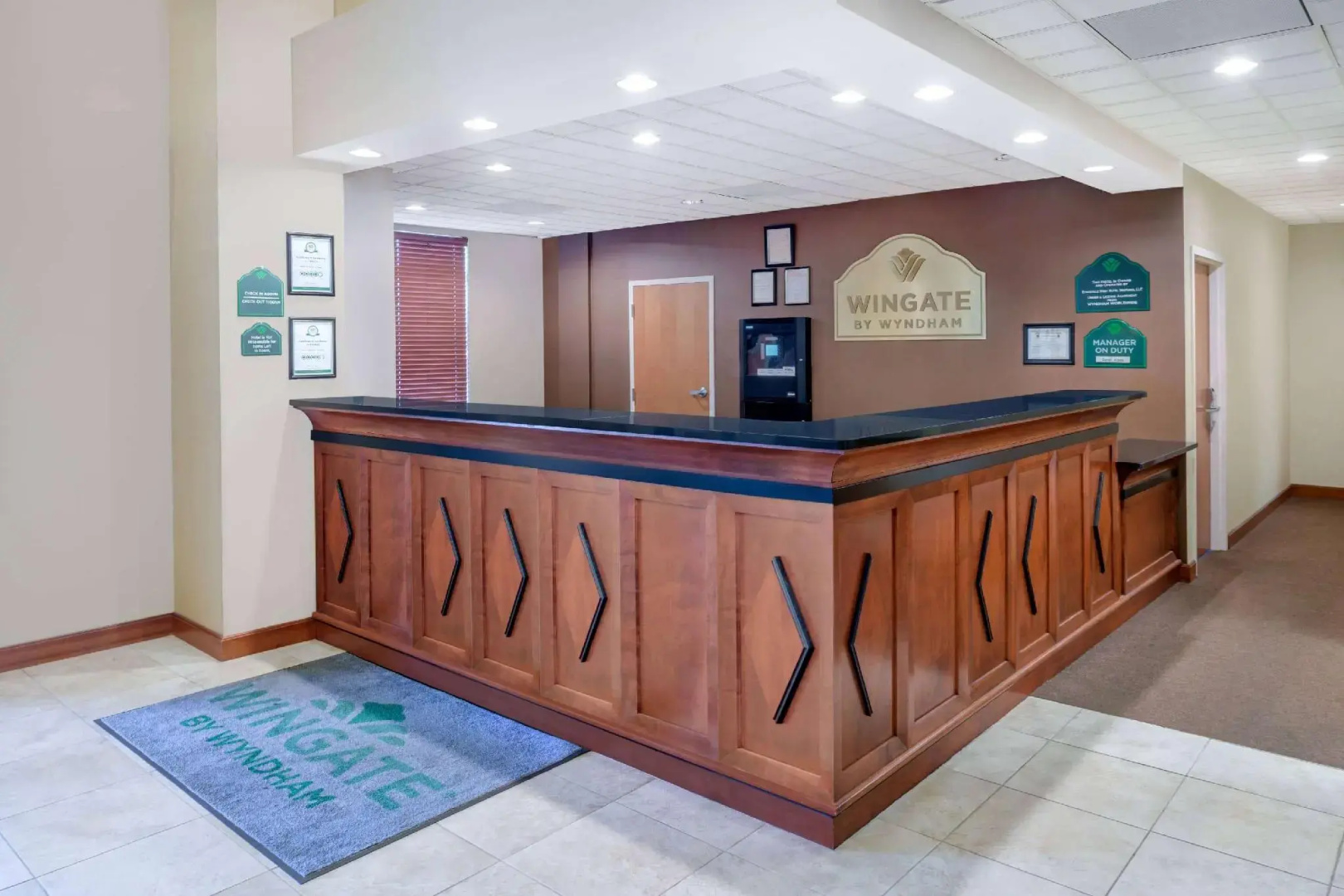 Wingate by Wyndham St. Charles