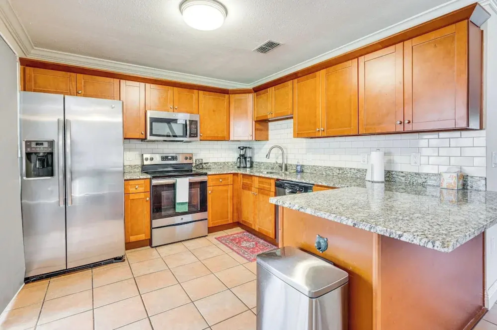 4 Mi to Busch Gardens: Lovely Tampa Home!