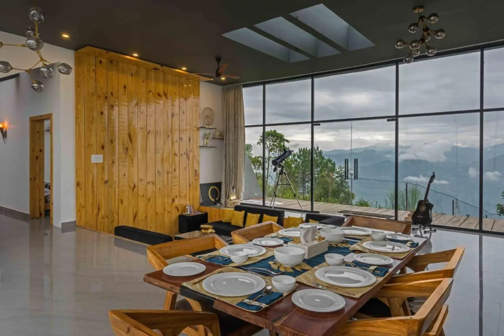 Saffronstays Glasshouse Celeste, Ranikhet