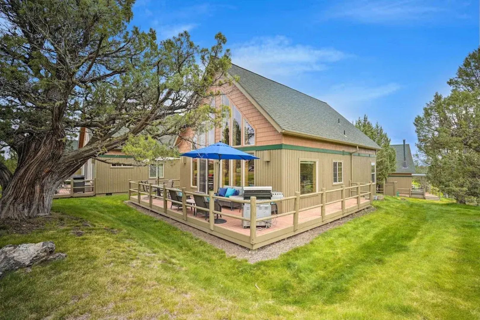 Eagle Crest Retreat w/ Great Wifi & Resort Access!
