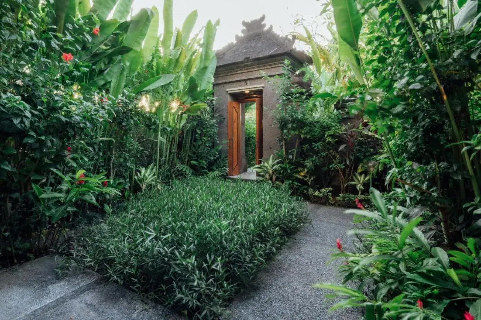 Swan Keramas Bali Villas