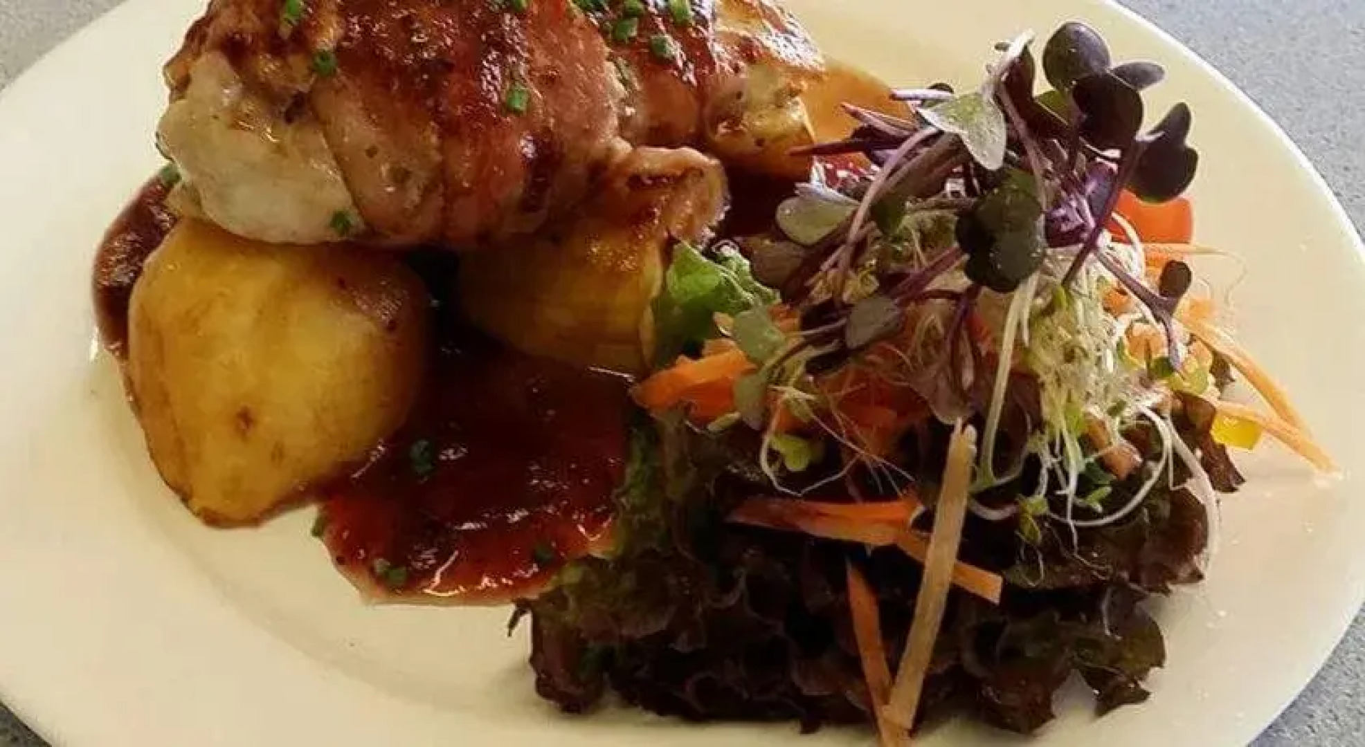 Brightwater Motor Inn