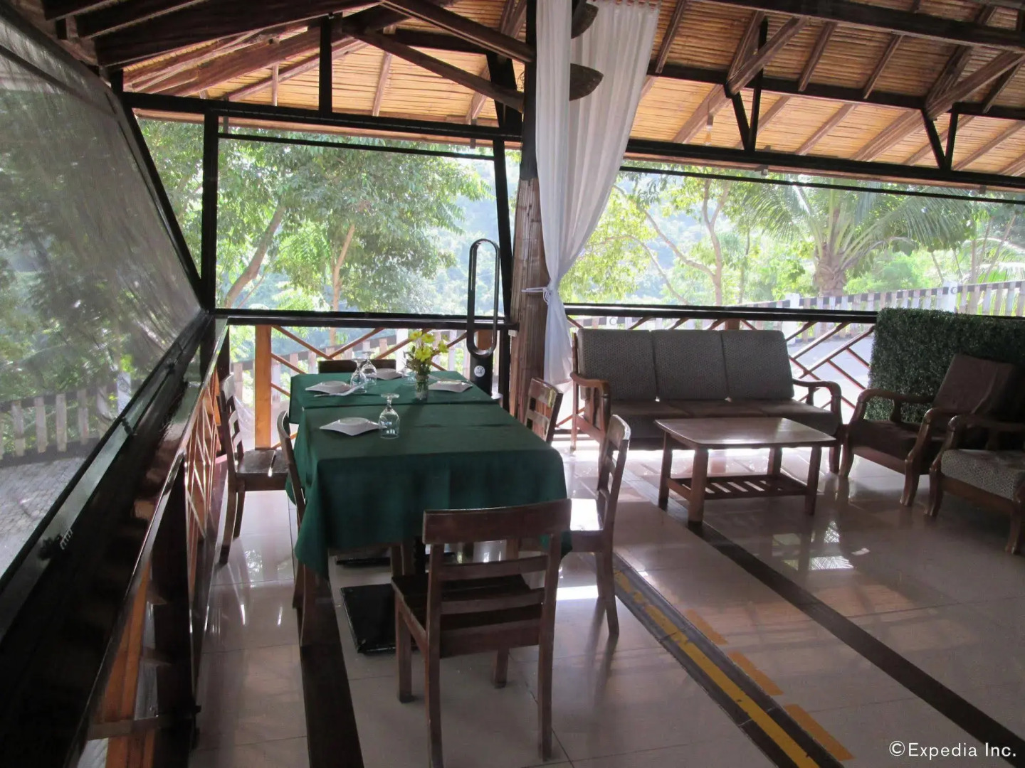 Ultra Winds Mountain Resort