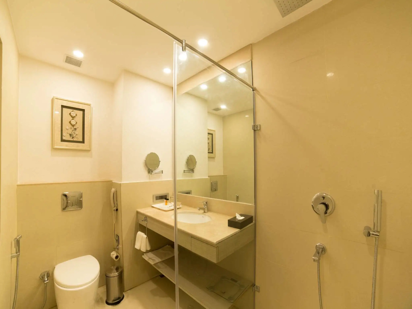 Golden Tulip Salt Lake City Kolkata