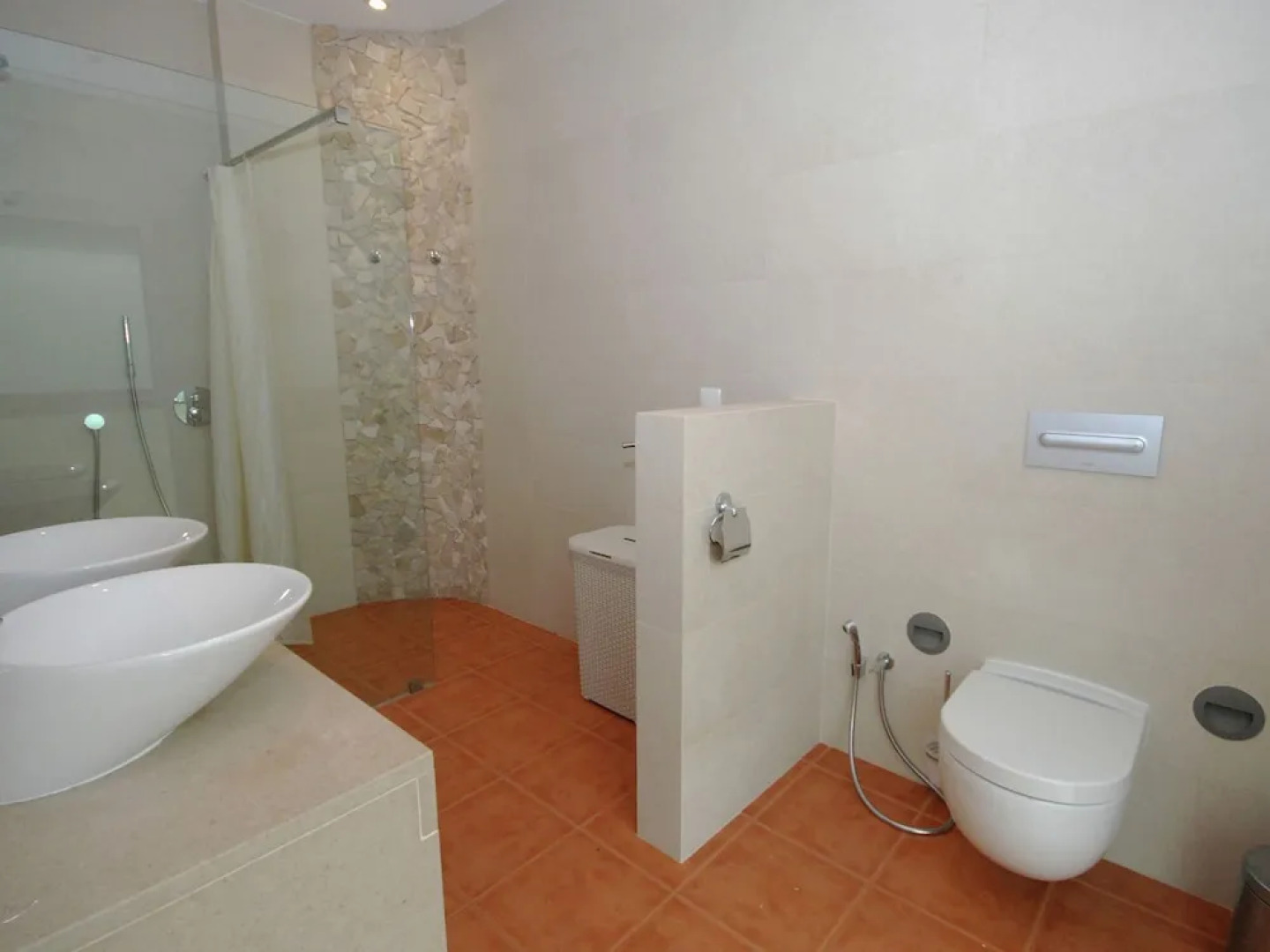 Modern Villa in Caldas da Rainha by the Sea