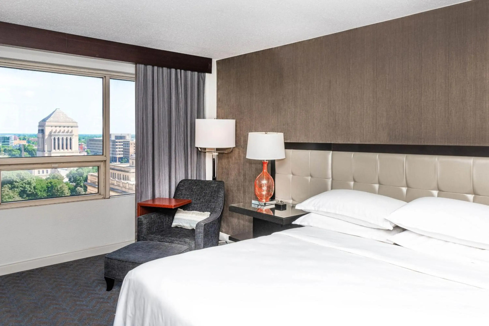 Sheraton Indianapolis City Centre Hotel