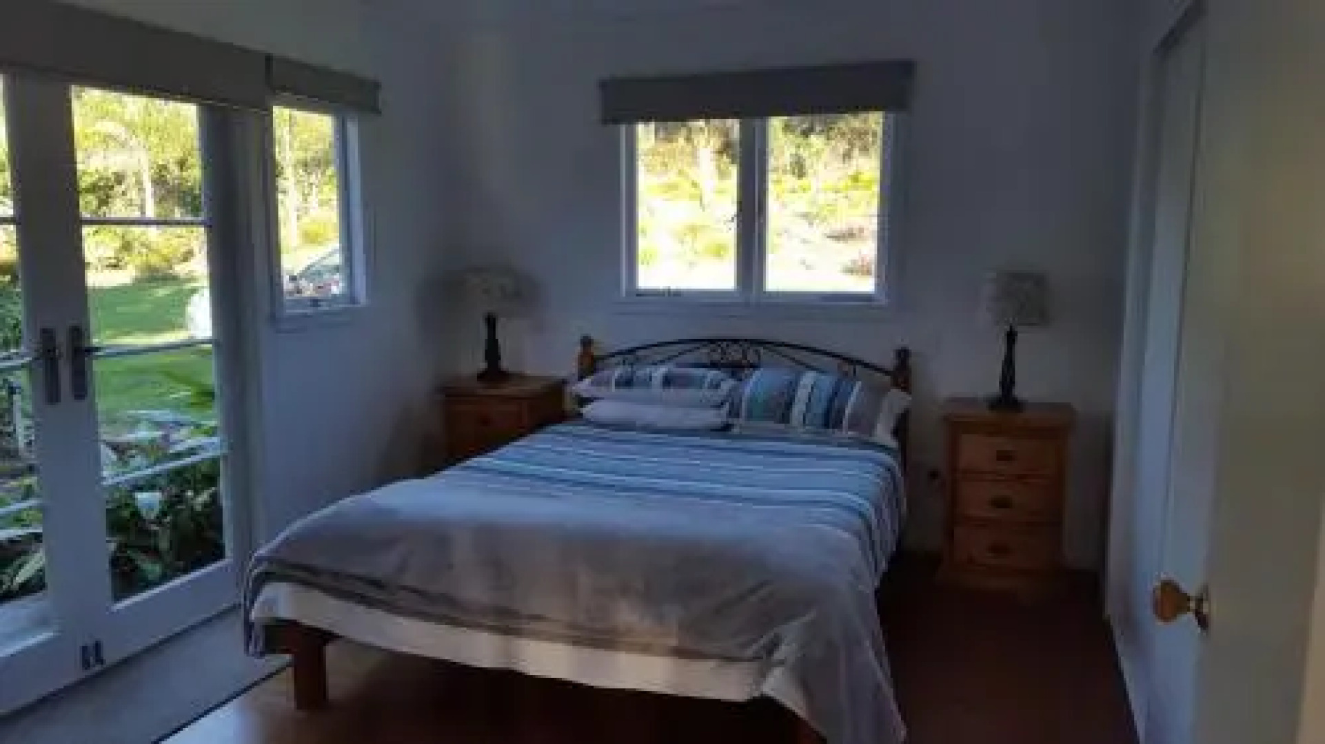 Hot Water Beach Surf Sound Cottage