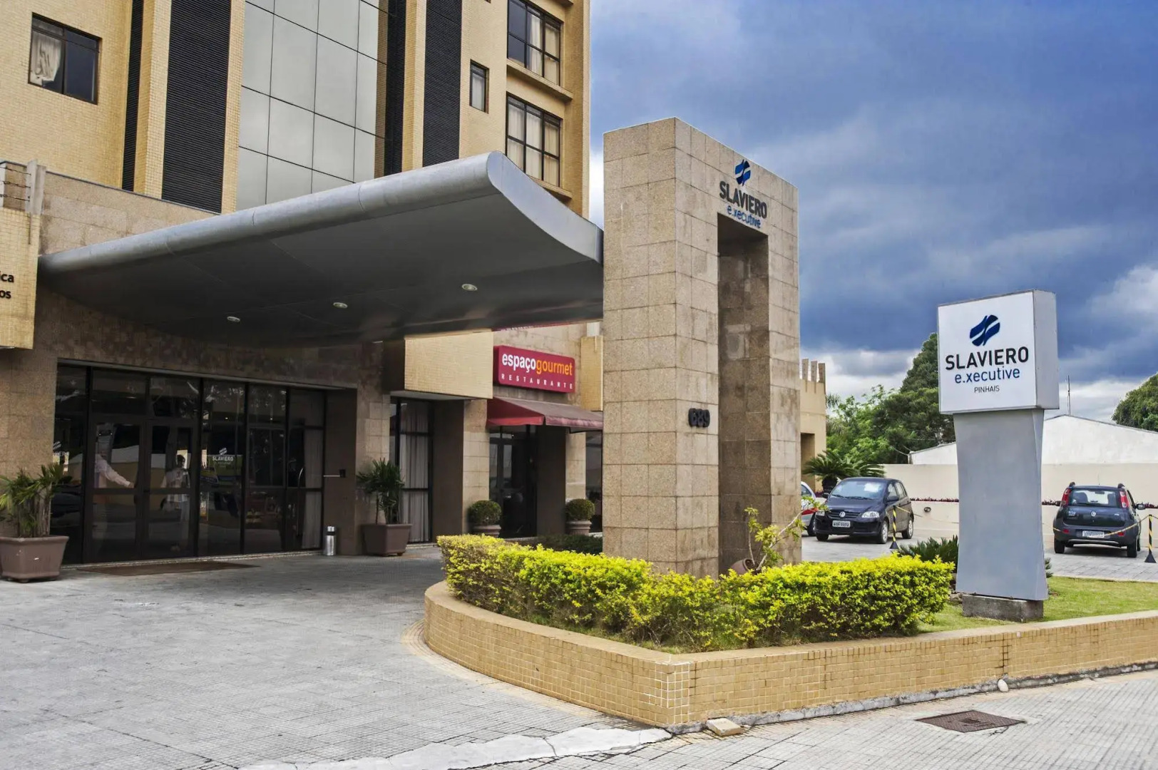 Slaviero Essential Pinhais