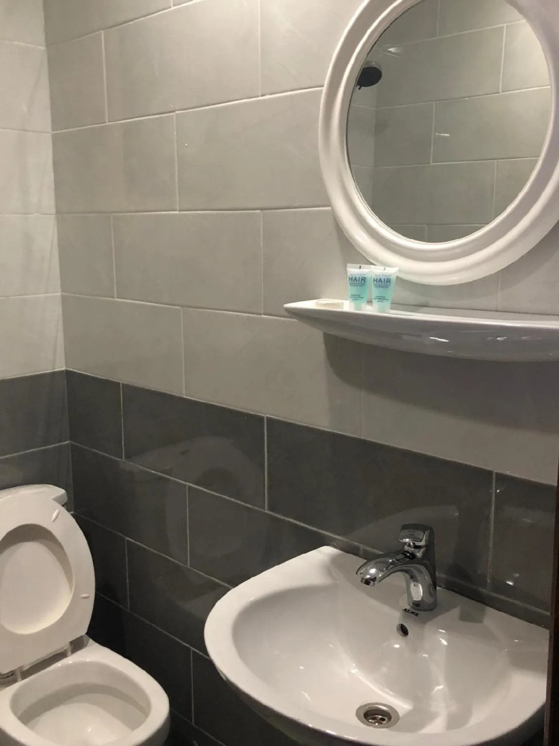 7 Days Hotel Apartment