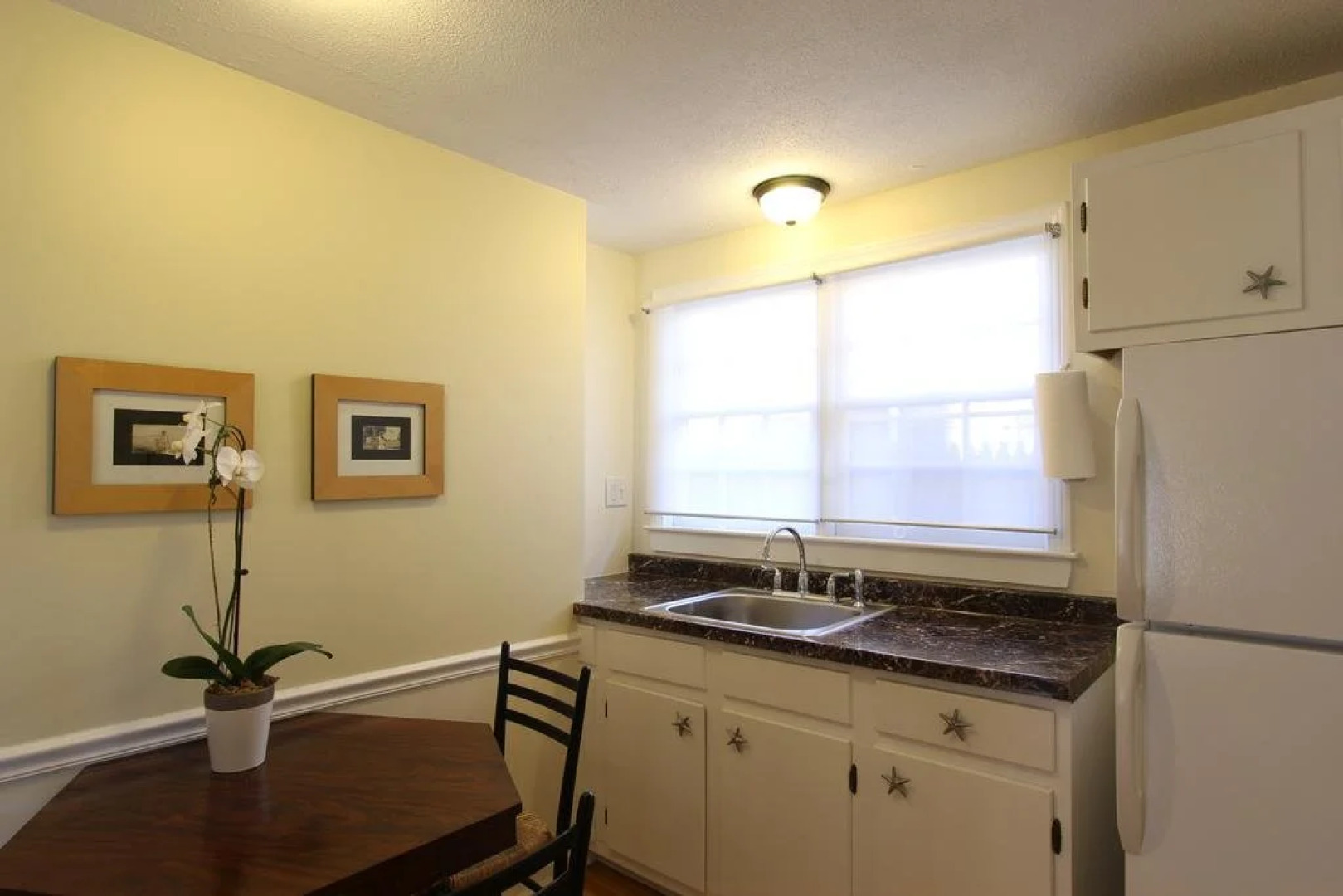 Charles and Charles MV