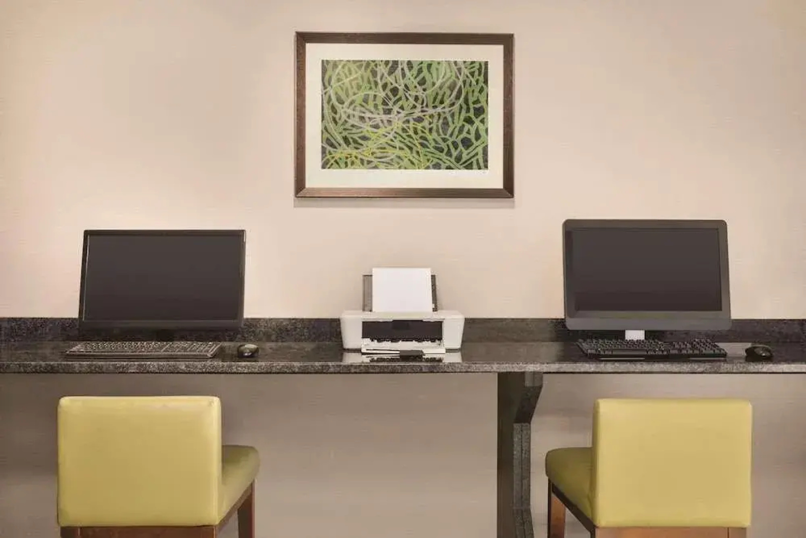 Best Western The Falls Inn & Suites