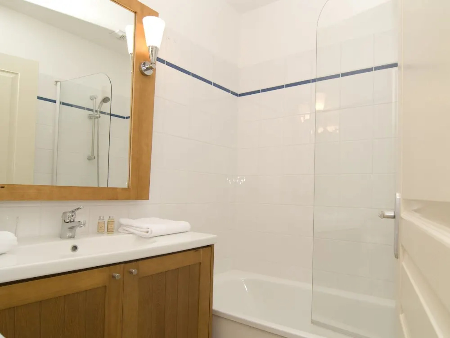 Blissful Holiday Home in Trébas With Sauna