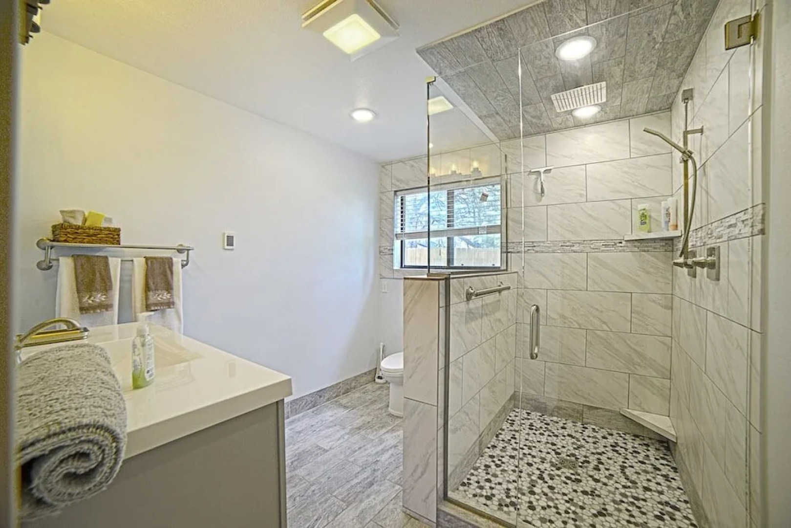 IVACAZ Suites on the Golf Course