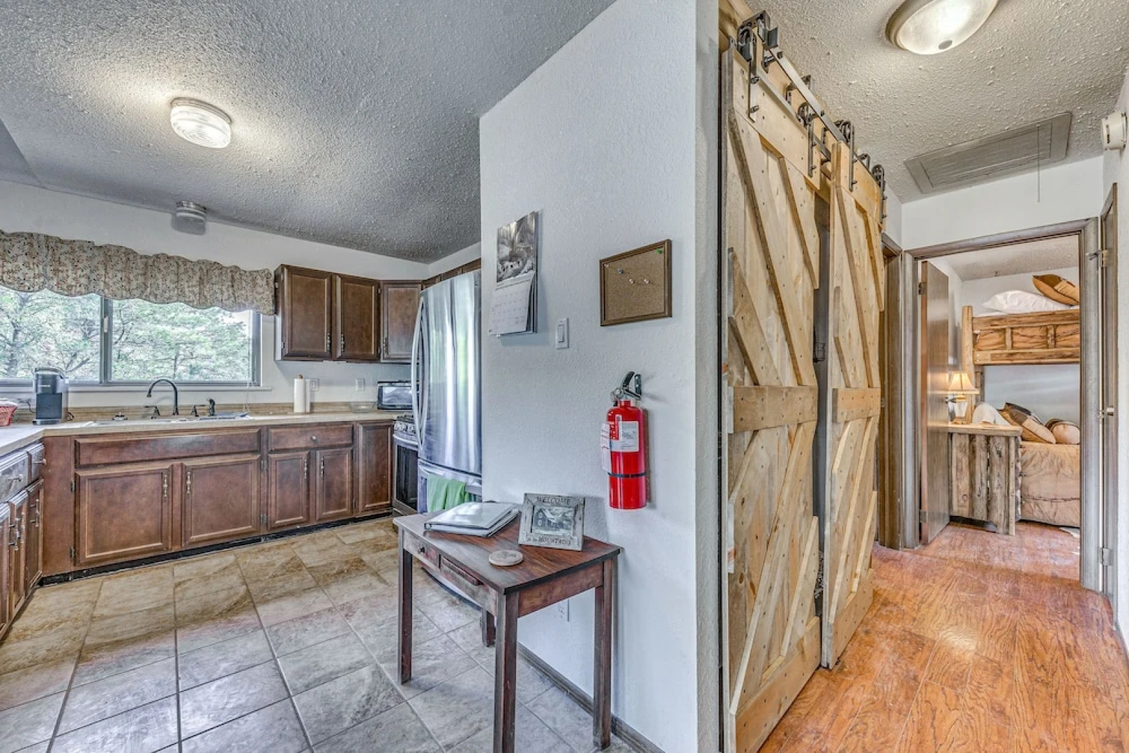 'Double D Cabin' W/ Deck, 4 Mi To Grindstone Lake!
