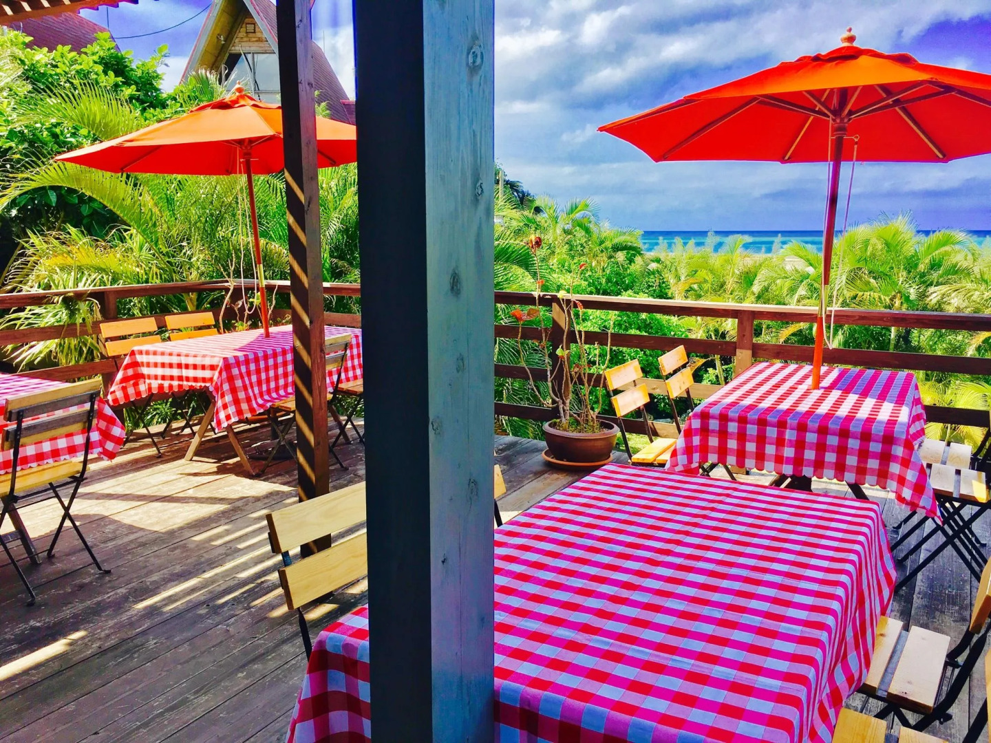 Ma-Blue Garden House