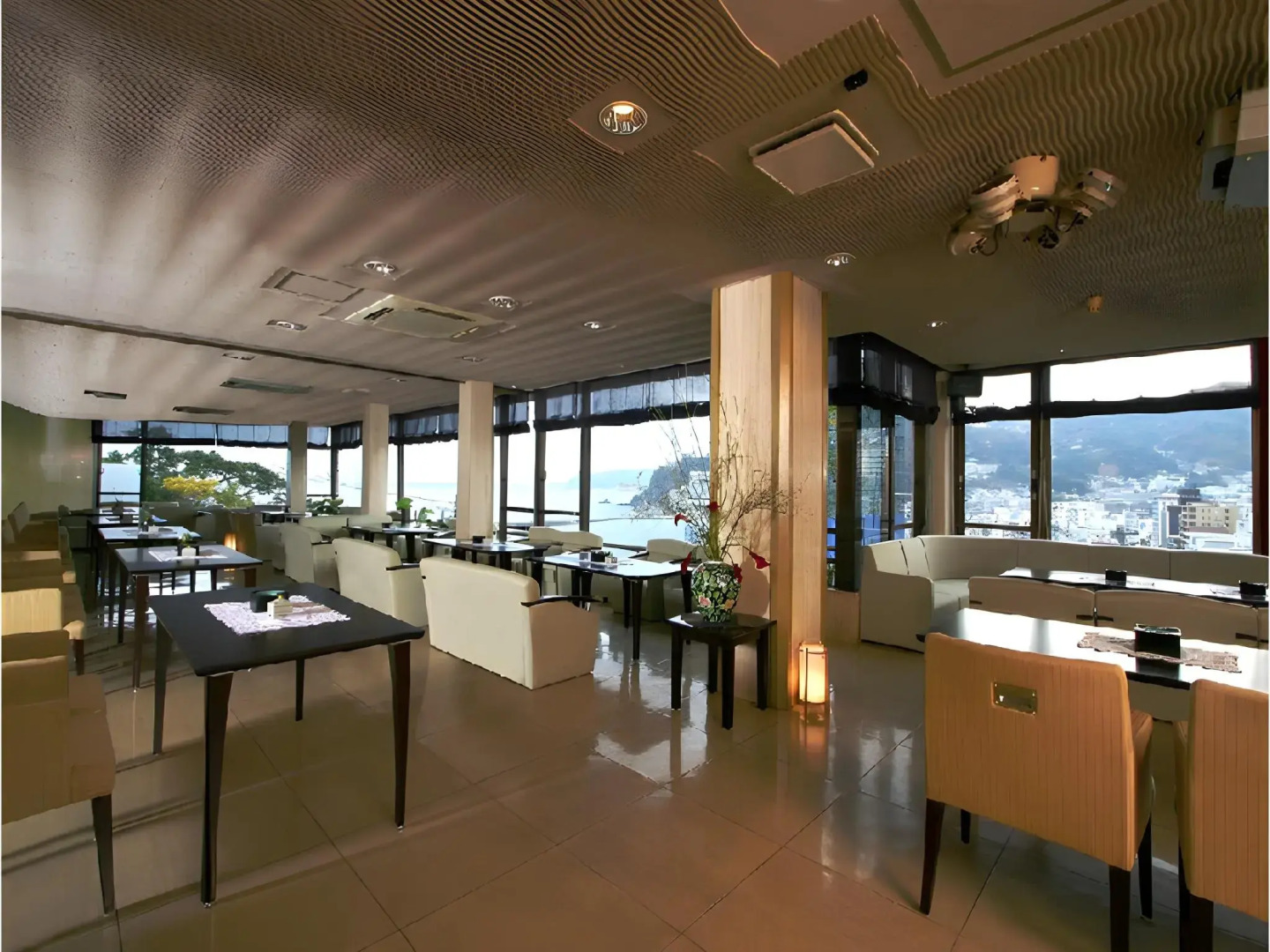 Tsukino Sumika Atami Juraku Hotel