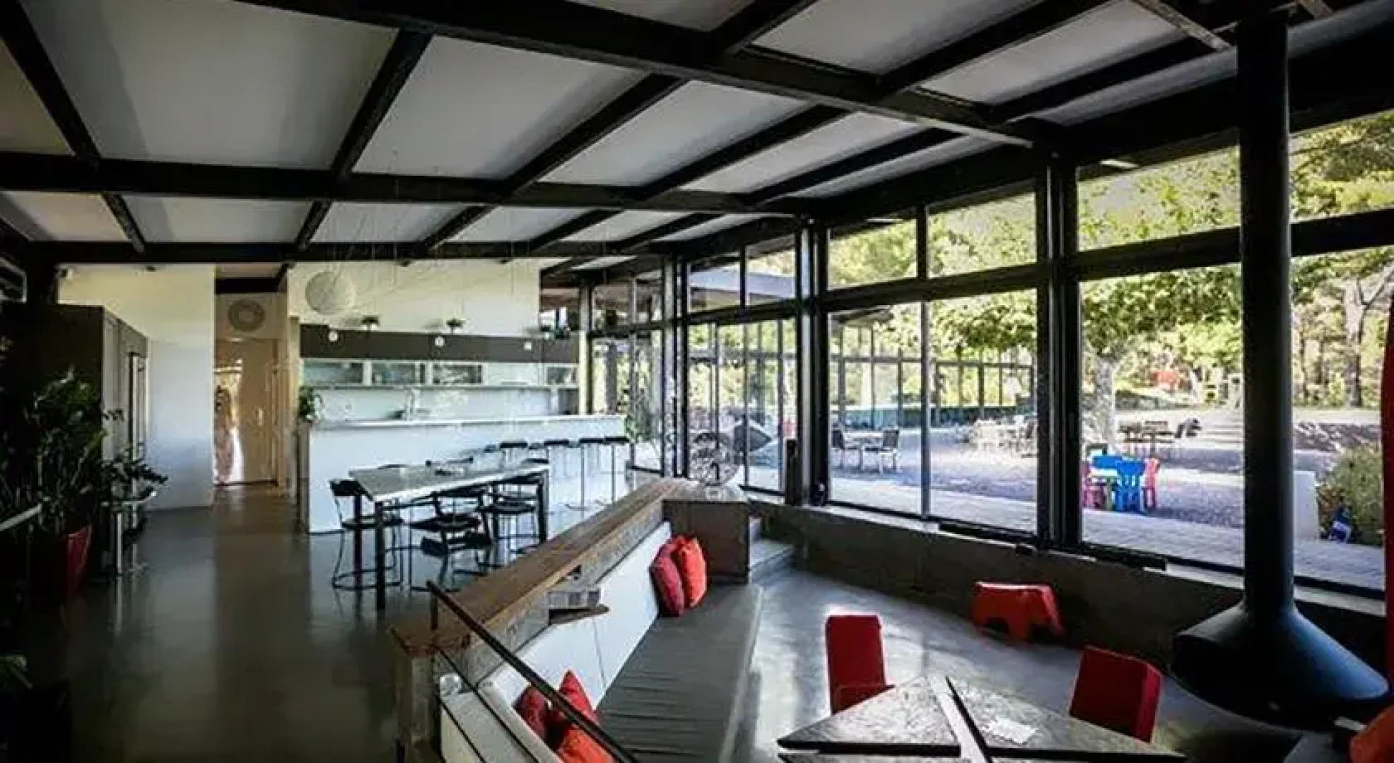 Squarebreak - Villa facing the Sainte-Victoire