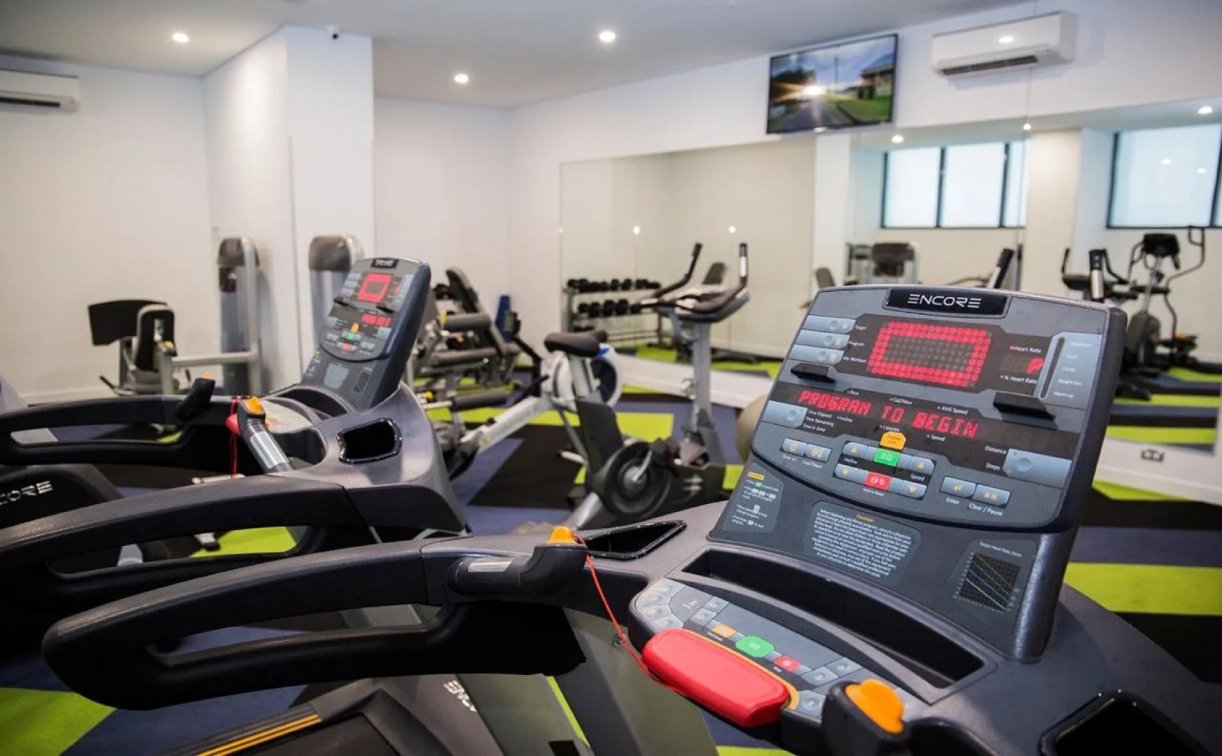 Meriton Suites Southport, Gold Coast